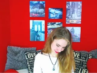 Live sex webcam photo for MollyKit #157464462