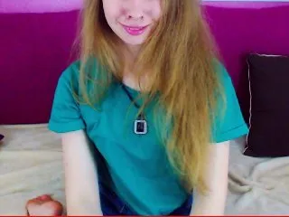 Live sex webcam photo for MollyKit #157915953