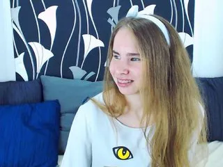 Live sex webcam photo for MollyKit #159150629