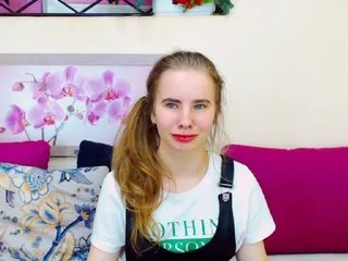 Live sex webcam photo for MollyKit #160430252