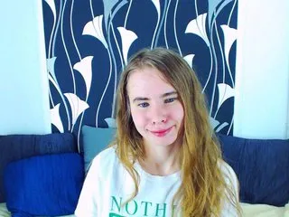 Live sex webcam photo for MollyKit #160517851