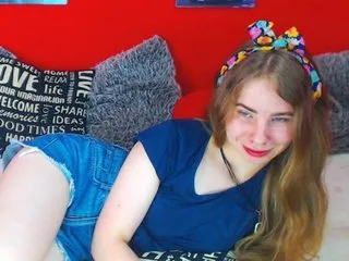 Live sex webcam photo for MollyKit #161207223