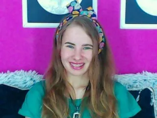 Live sex webcam photo for MollyKit #161393610
