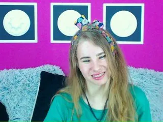 Live sex webcam photo for MollyKit #161409808