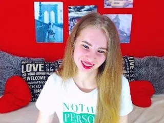 Live sex webcam photo for MollyKit #162141372