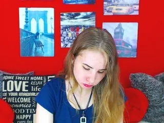 Live sex webcam photo for MollyKit #162611966