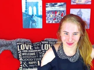 Live sex webcam photo for MollyKit #162792923