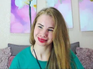 Live sex webcam photo for MollyKit #163297042