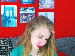 Live sex webcam photo for MollyKit #163351401