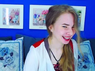 Live sex webcam photo for MollyKit #163679269