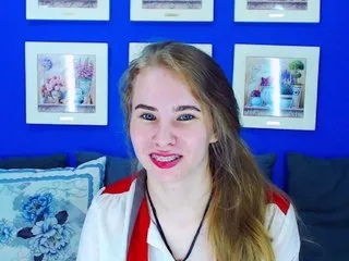 Live sex webcam photo for MollyKit #163719044