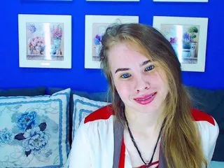 Live sex webcam photo for MollyKit #163737534