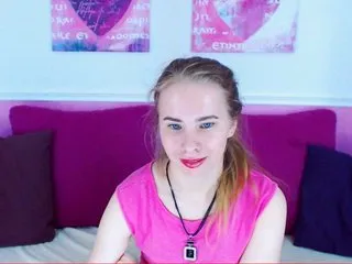 Live sex webcam photo for MollyKit #163913164