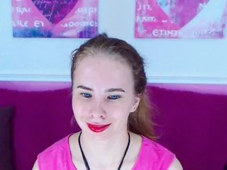 Live sex webcam photo for MollyKit #163937267