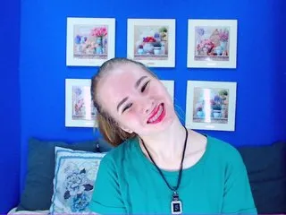 Live sex webcam photo for MollyKit #164134608