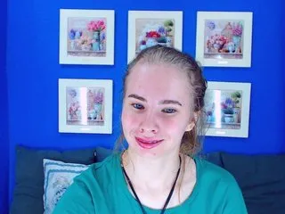 Live sex webcam photo for MollyKit #164150654