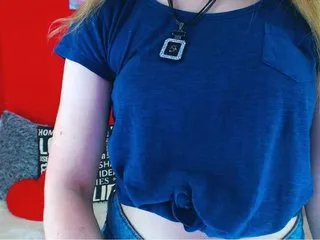 Live sex webcam photo for MollyKit #164608535
