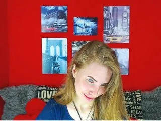 Live sex webcam photo for MollyKit #165061128