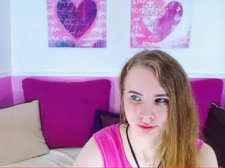Live sex webcam photo for MollyKit #167545175
