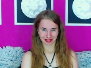 Live sex webcam photo for MollyKit #168426361