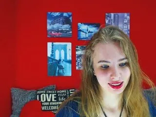 Live sex webcam photo for MollyKit #169419288