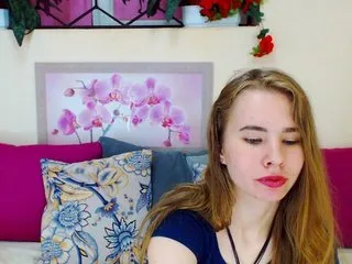 Live sex webcam photo for MollyKit #169671215