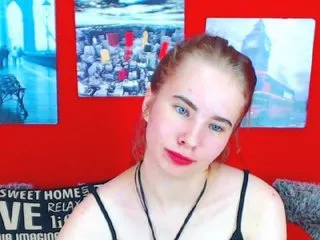 Live sex webcam photo for MollyKit #169923640
