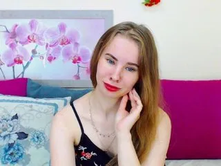Live sex webcam photo for MollyKit #171486516