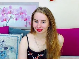 Live sex webcam photo for MollyKit #171495323