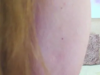 Live sex webcam photo for MollyKit #171664840