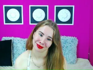 Live sex webcam photo for MollyKit #172088956