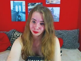 Live sex webcam photo for MollyKit #172991304