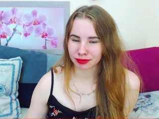 Live sex webcam photo for MollyKit #173341020