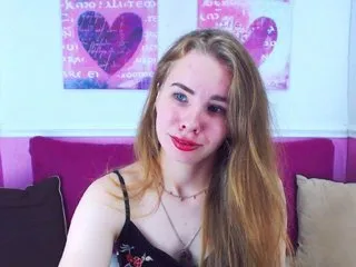 Live sex webcam photo for MollyKit #173655085
