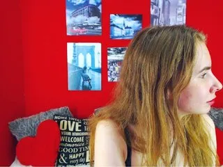 Live sex webcam photo for MollyKit #173884809