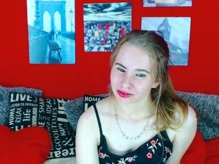 Live sex webcam photo for MollyKit #174330890