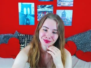 Live sex webcam photo for MollyKit #174877373
