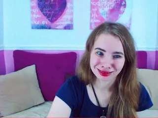 Live sex webcam photo for MollyKit #177937533