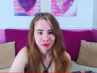 Live sex webcam photo for MollyKit #178713744