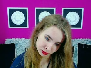Live sex webcam photo for MollyKit #179005513