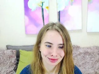 Live sex webcam photo for MollyKit #179078578
