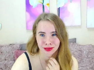 Live sex webcam photo for MollyKit #180021654