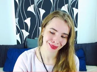 Live sex webcam photo for MollyKit #180933901