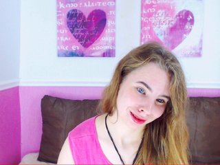 Live sex webcam photo for MollyKit #183892847