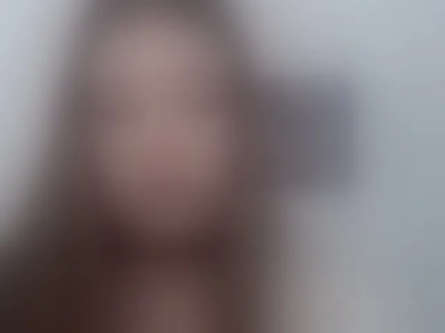 Live sex webcam photo for MollyLolly #293950247