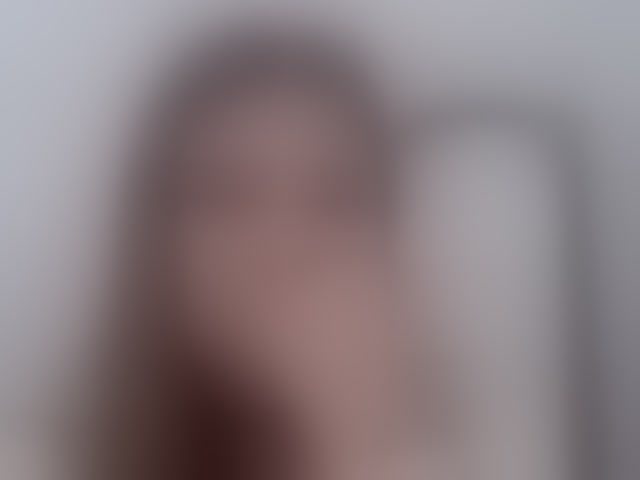 Live sex webcam photo for MollyLolly #294309736