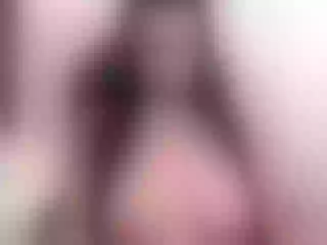 Live sex webcam photo for MollyPatrick2 #272392948