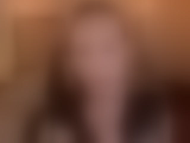 Live sex webcam photo for MollySunders #294179776