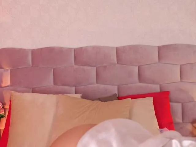 Live sex webcam photo for Mollyheadley #277697921