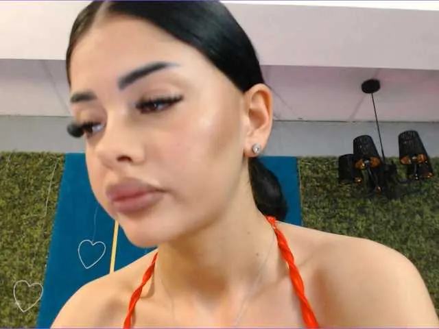 Live sex webcam photo for MolyStone #290247507